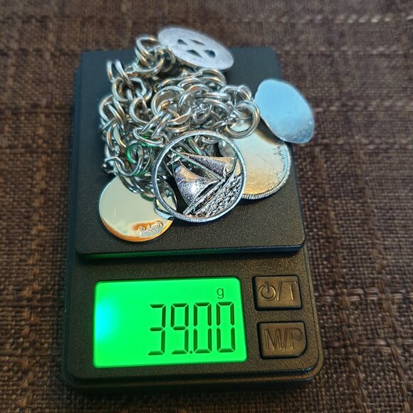 Rare Chunky Vintage Sterling Silver Commemorative Charm Bracelet – 39 grams - Picture 16 of 16